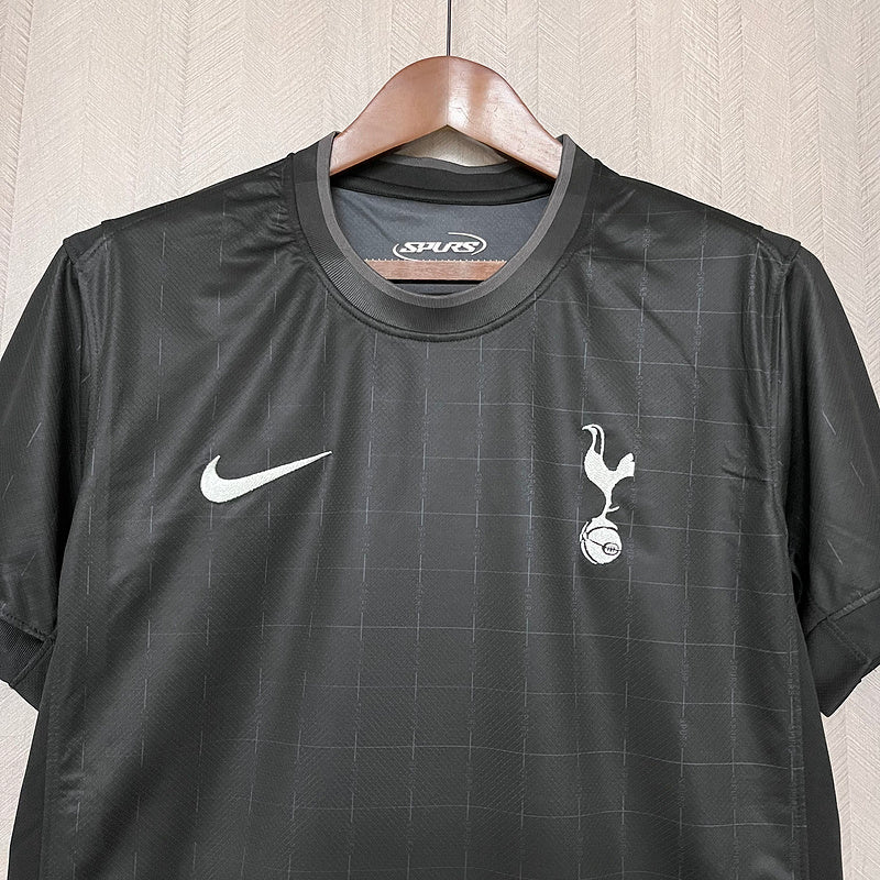 Tottenham Reserva 25/26