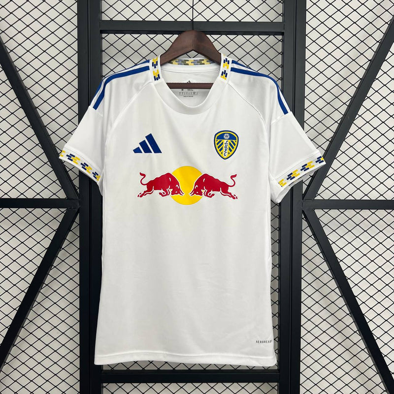 Leeds Titular 25/26